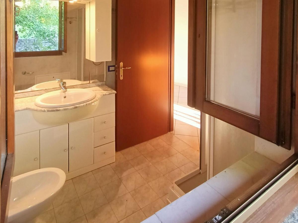 Apartment Residenza Agrifoglio-8 By Interhome Luino Extérieur photo